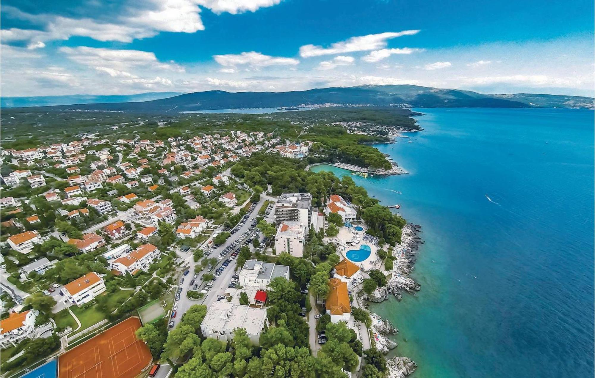 Beautiful Apartment In Pinezici With Wifi Eksteriør bilde